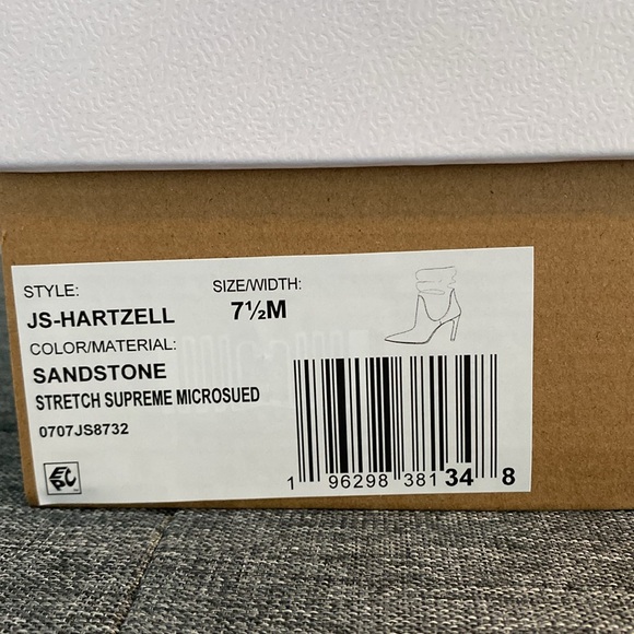 Jessica Simpson Hartzell Pointed Toe Heeled Slouch Booties Sandstone Size 7.5 - Picture 10 of 10